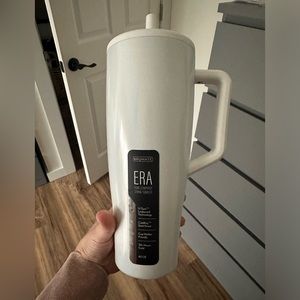 BRU MATE Linited Edition WHITE GLITTER 40oz ERA NWT NEVER USED